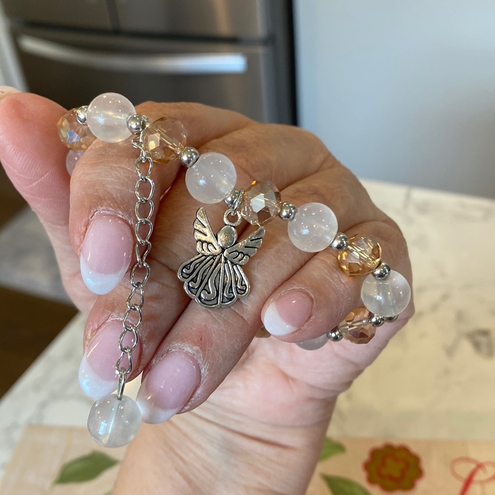 Elegant Silver and White Beaded Bracelet